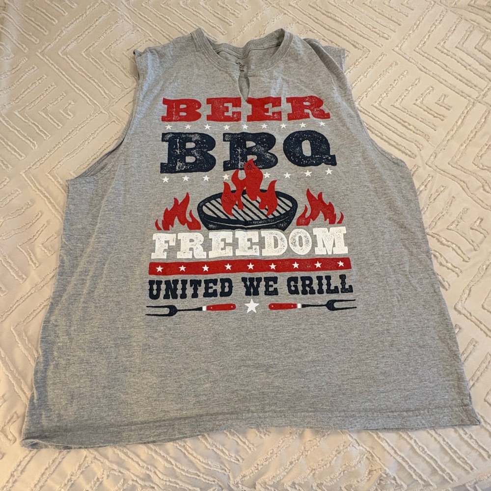 Men’s Gray Sleeveless BBQ Graphic Tee
